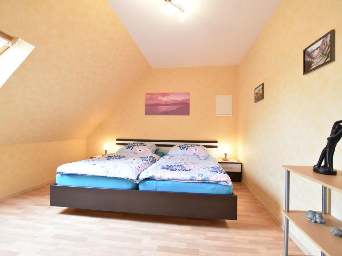 Attractive Apartment In Kluetz Near The Sea Esterno foto