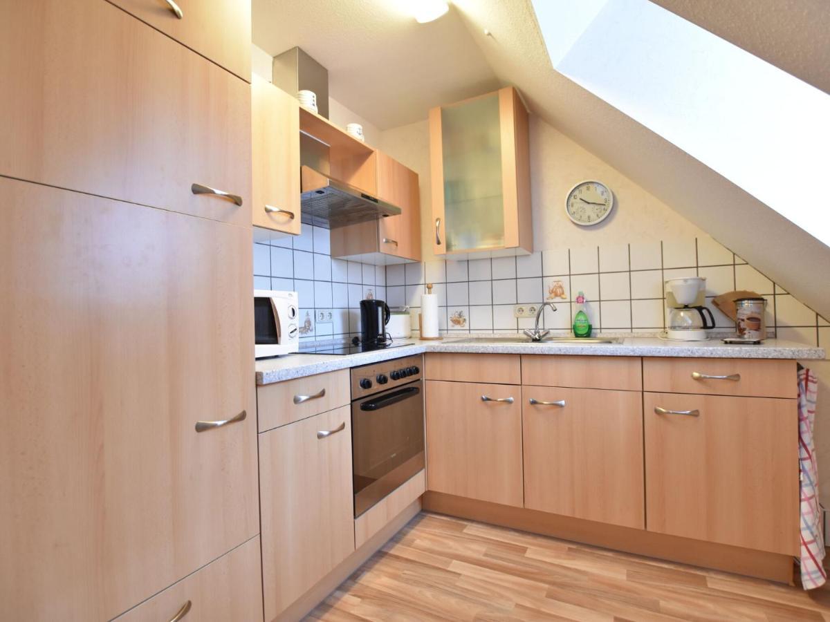 Attractive Apartment In Kluetz Near The Sea Esterno foto