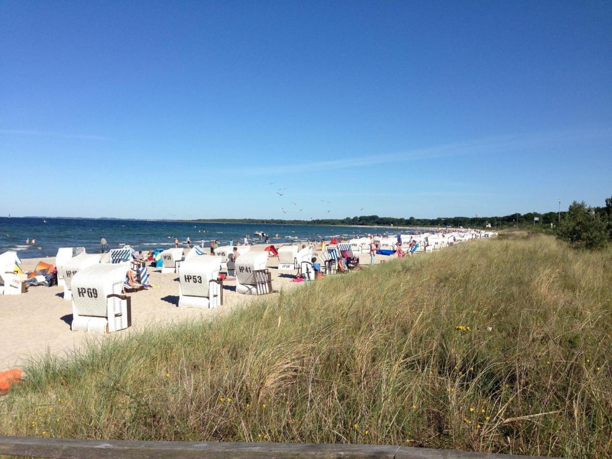 Attractive Apartment In Kluetz Near The Sea Esterno foto
