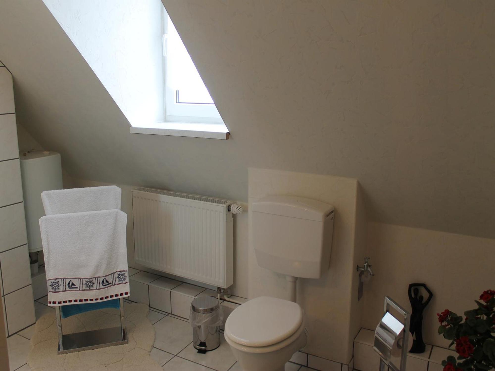 Attractive Apartment In Kluetz Near The Sea Esterno foto
