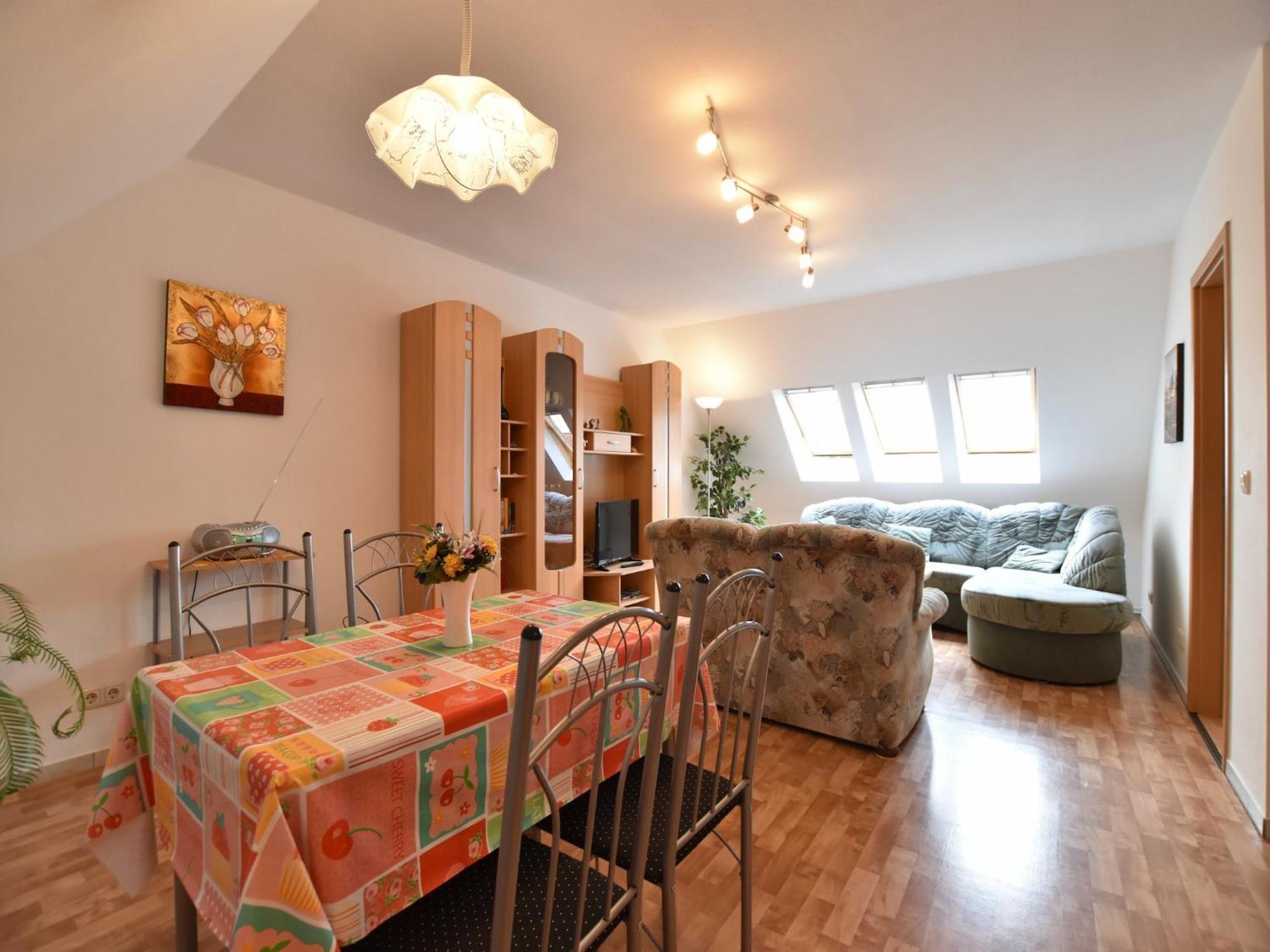 Attractive Apartment In Kluetz Near The Sea Esterno foto